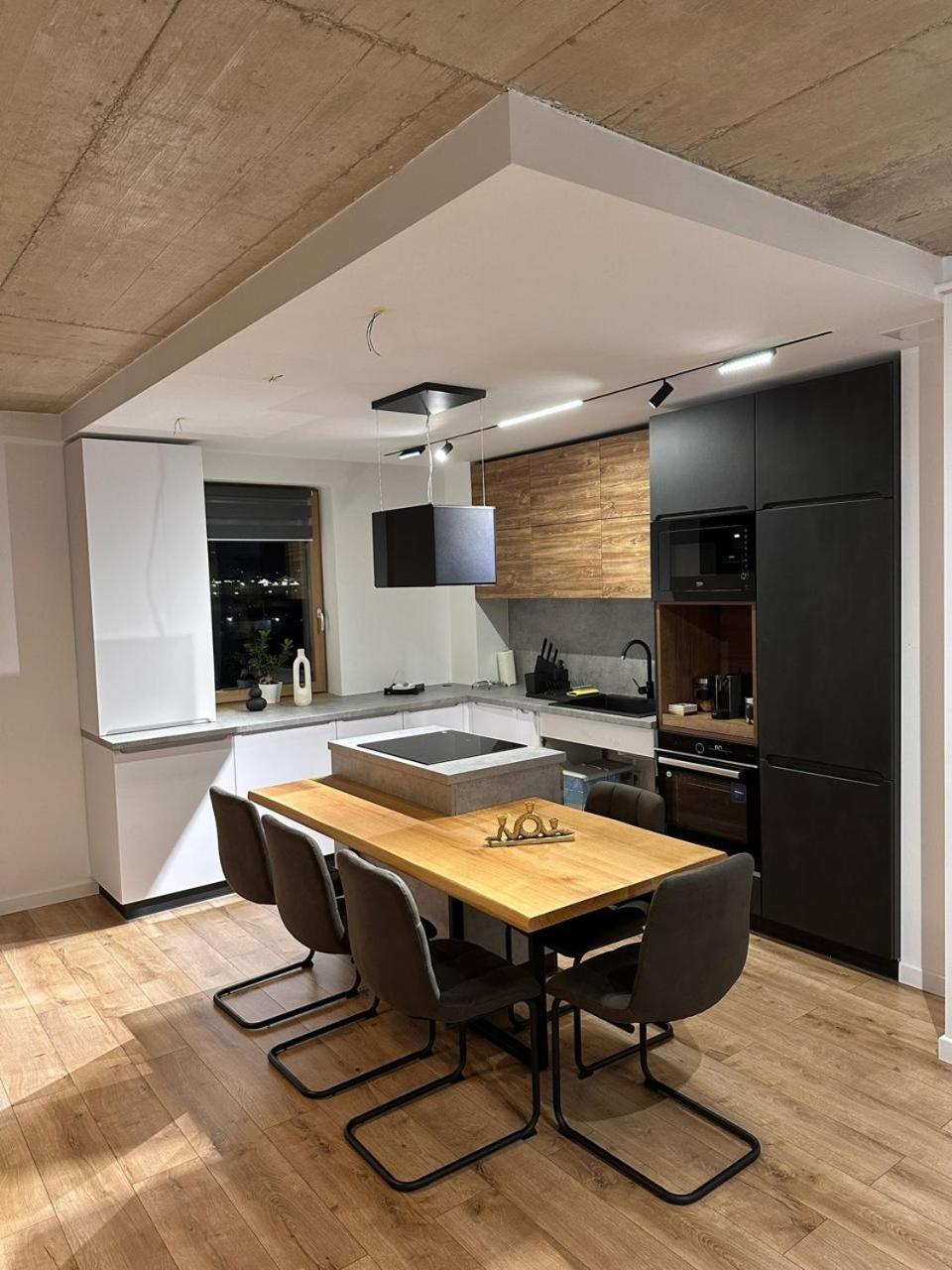 The Perfect Space - New1Bedroom & Parking Târgu-Mureş 外观 照片