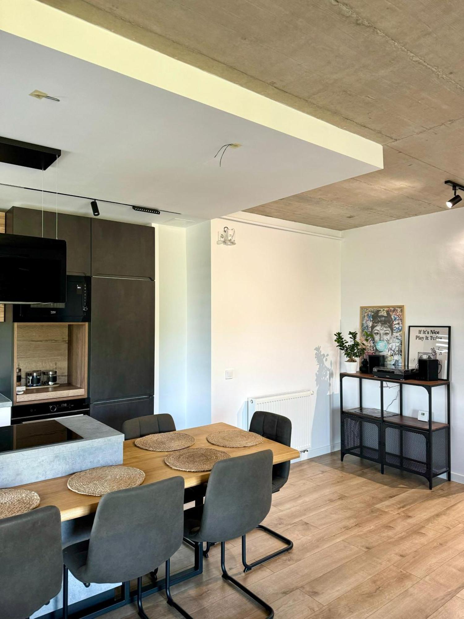 The Perfect Space - New1Bedroom & Parking Târgu-Mureş 外观 照片